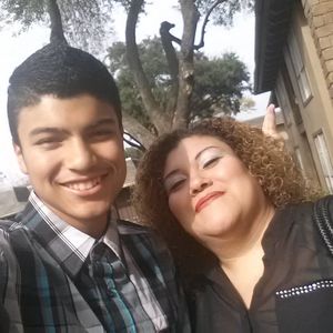 Meet your Posher, Aracely